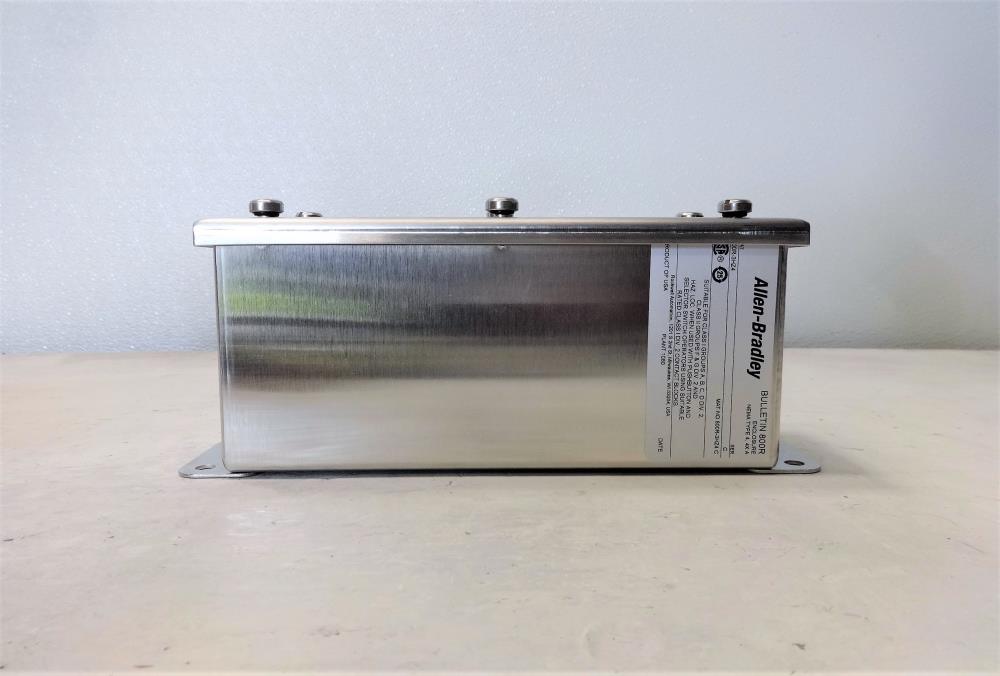 Allen Bradley 3-Hole Push Button Enclosure, 800R-3HZ4